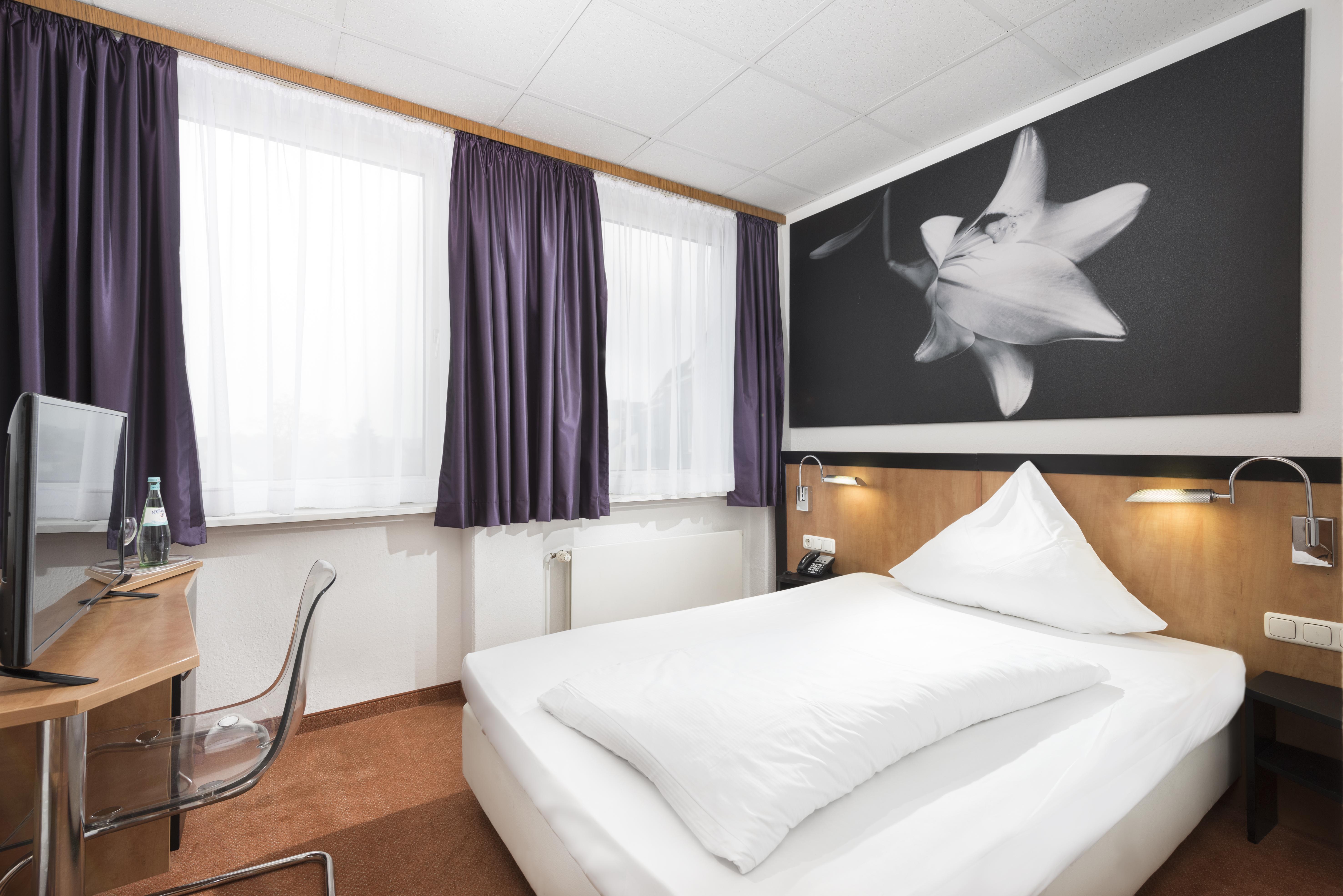 Days Inn Dortmund West Room photo